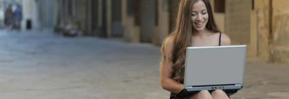 hi-i-am-22-years-old-i-have-lot-of-working-experience-if-anyone-want-to-work-with-me-contact