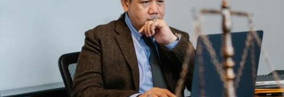 a-data-entry-professional-with-dedication-and-excellent-typing-speed-867882