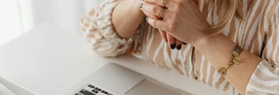 i-will-be-your-best-online-english-teacher-who-will-help-you-in-your-study