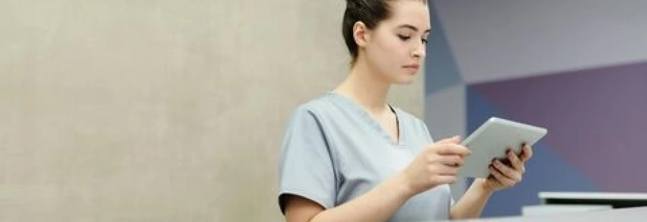 i-can-enter-100-words-per-day-for-300-rupees