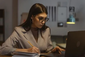 i-m-a-freelancer-i-can-provide-u-ur-content-by-charging-less-429346