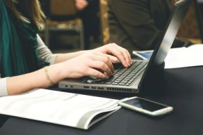 a-data-entry-professional-with-dedication-and-excellent-typing-speed-247471