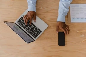 data-entry-dedicated-quick-typing-speed-945423