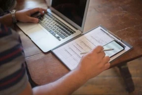 im-data-entry-operator-ans-i-need-a-job-online-233708