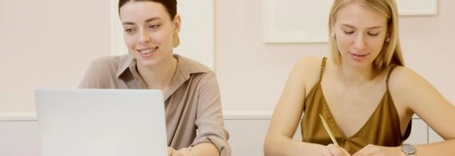 im-data-entry-operator-ans-i-need-a-job-online-766742