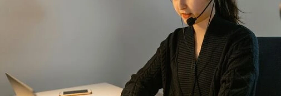 doing-some-typing-jobs-for-extra-money-to-graduate-college