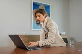i-am-a-data-entry-professional-with-dedication-and-excellent-typing-speed-i-deliver-assignments-within-stipulated-deadlines-and-can-work-under-pressure-i-pay-attention-to-specific-requirements-to-any-job-assigned-to-me-i-ensured-errors-are-eliminated