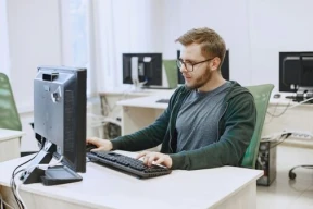 i-work-on-my-data-accurately-within-the-given-deadline