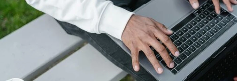 i-can-write-more-stories-speechs-and-more-in-a-day-just-for-rs3000-per-day